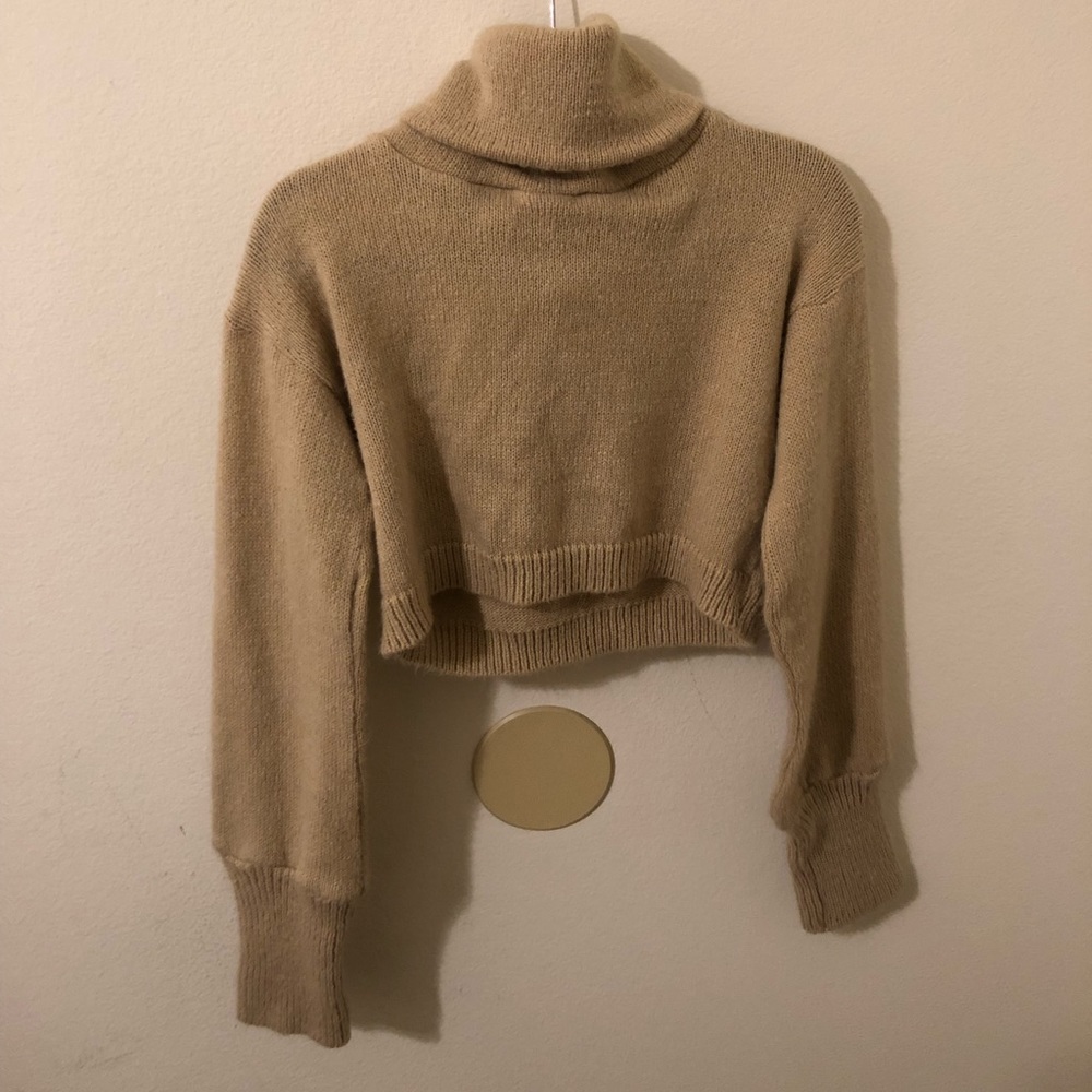 Nude turtleneck